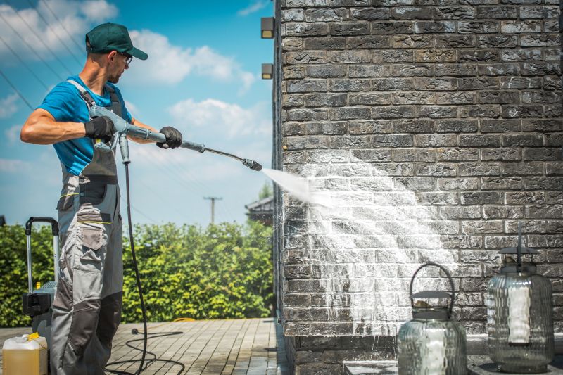 Improve the Aesthetic Appeal of the Home with House Washing!